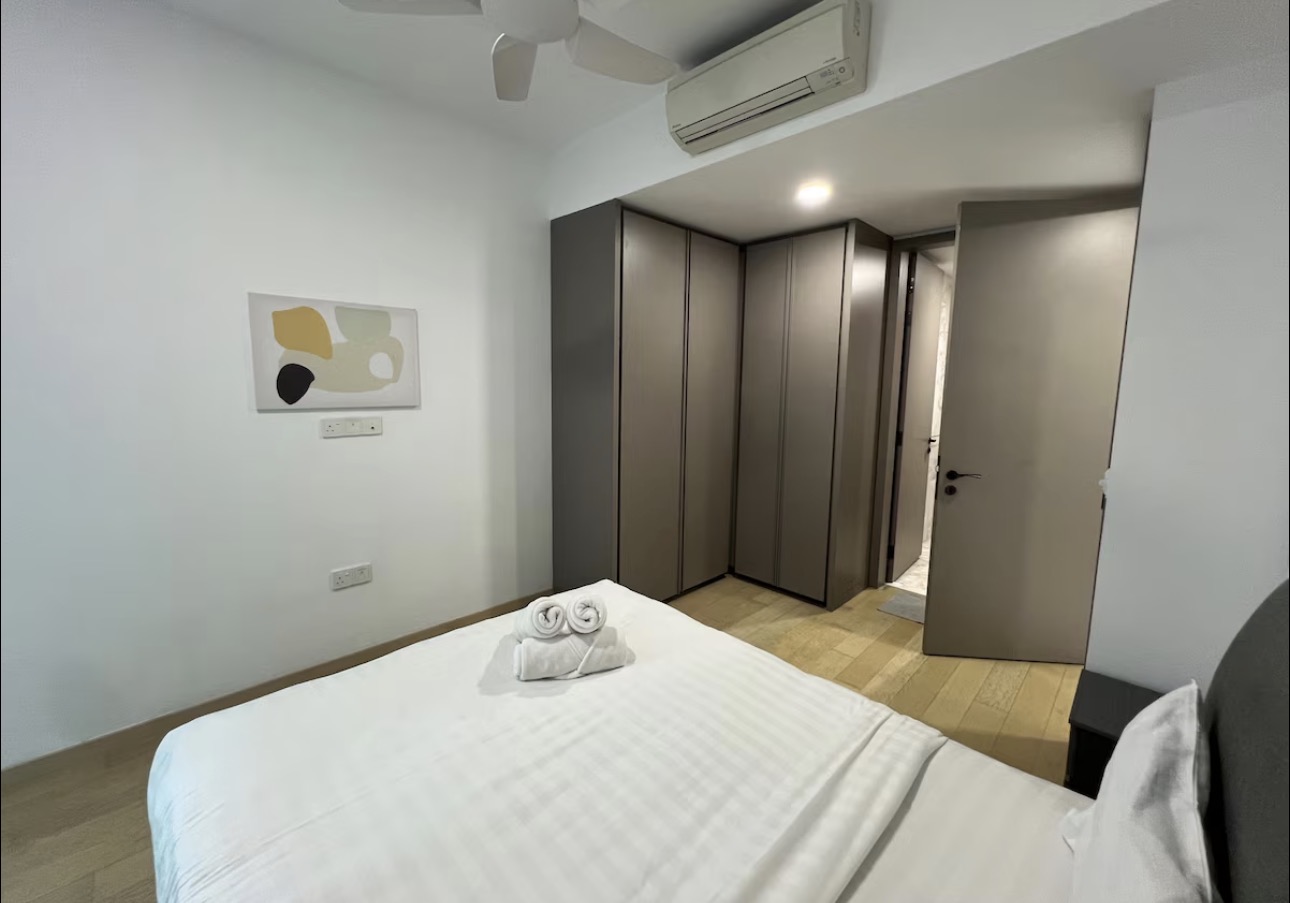 A comfortable room is available for immediate move