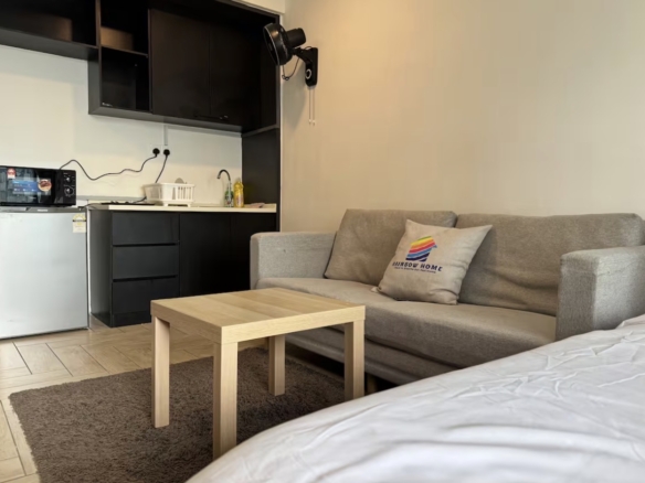 A Fully Furnished Studio Roon For Rent Available