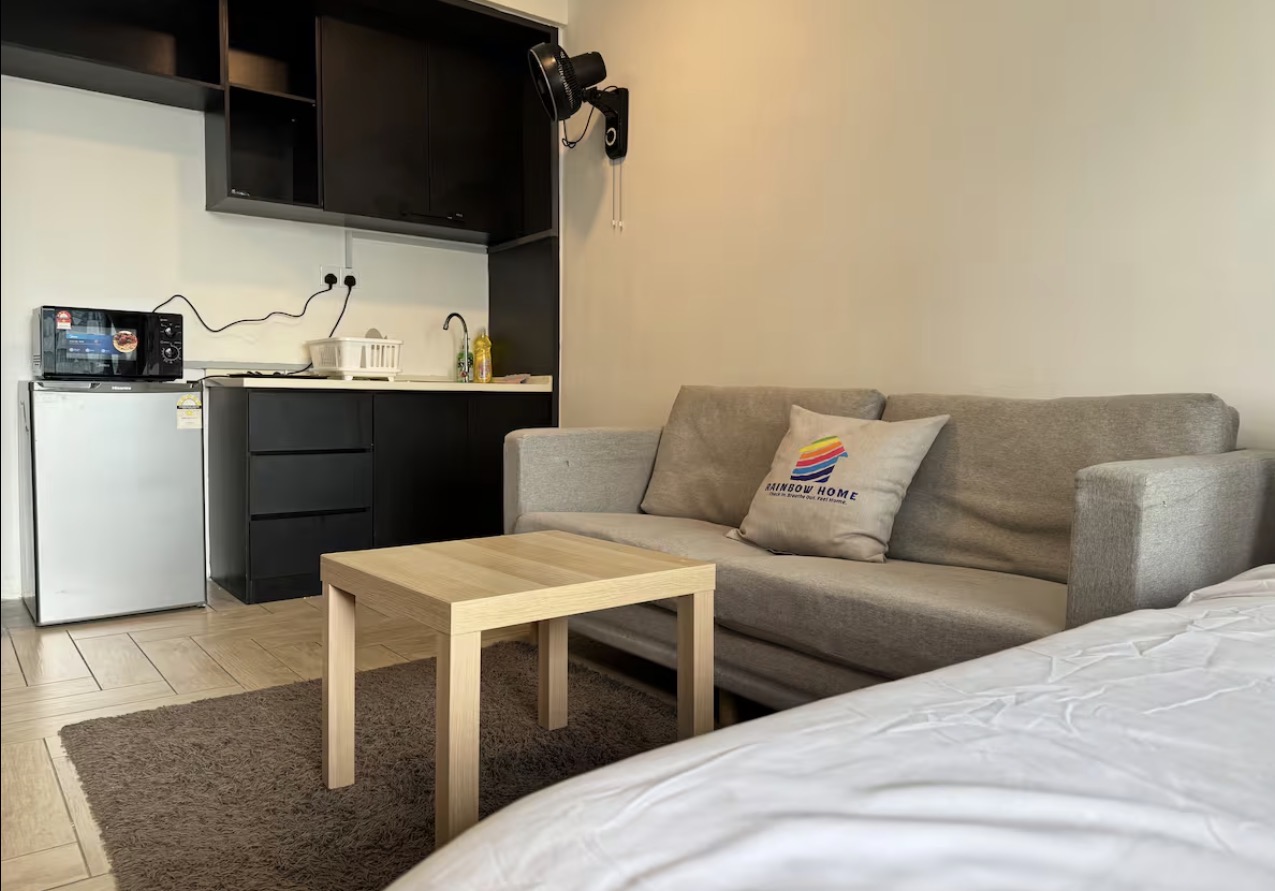 A Fully Furnished Studio Roon For Rent Available